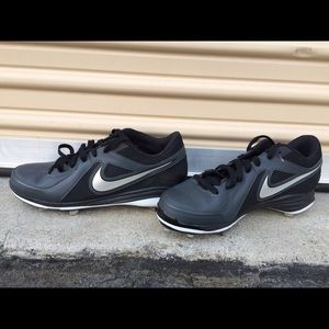 Air Nike Like New Baseball Shoes Size 13.5
